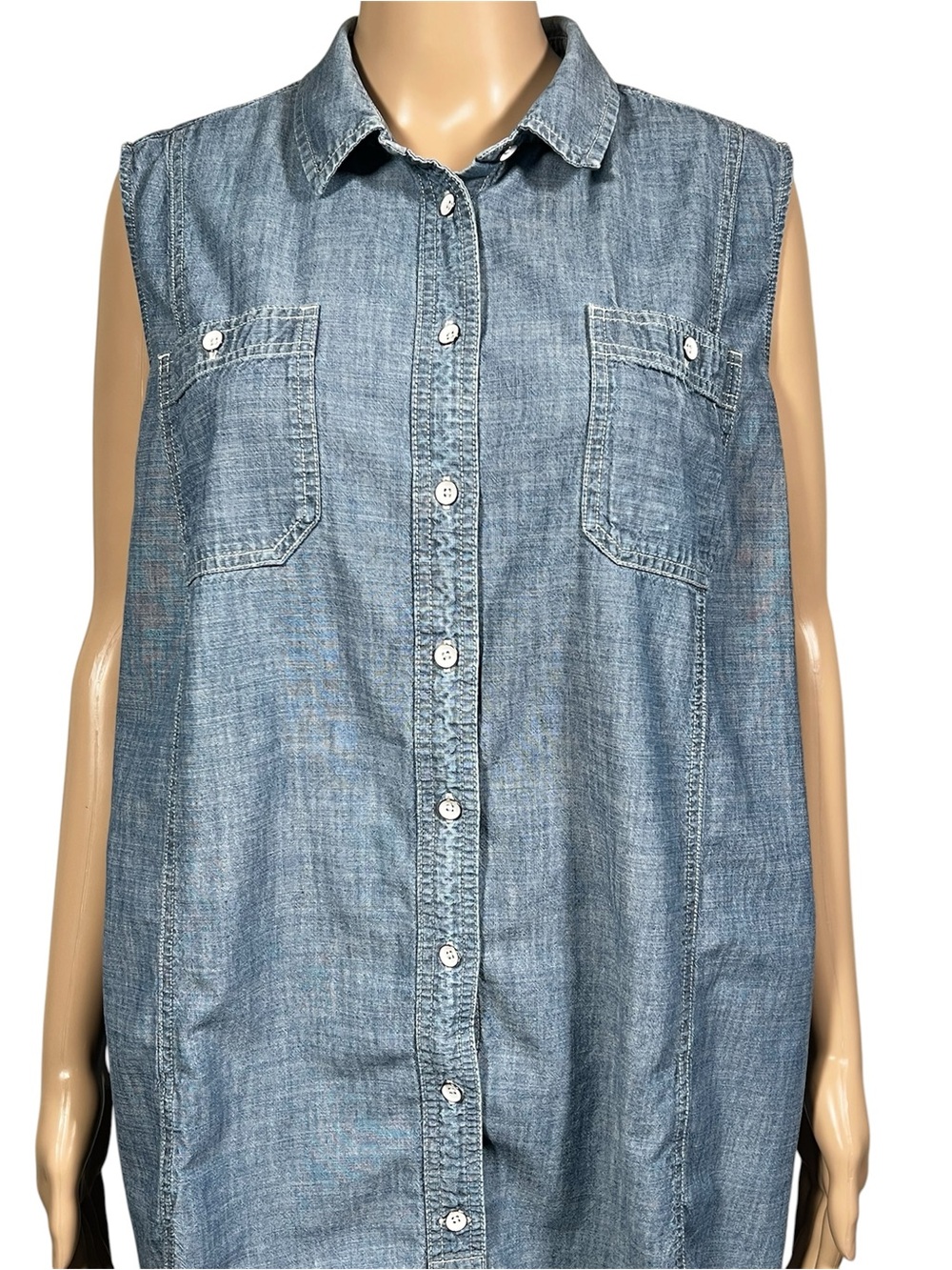 Duluth Chambray Shirt Sleeveless Button Up Woman XL Workwear Organic Cotton